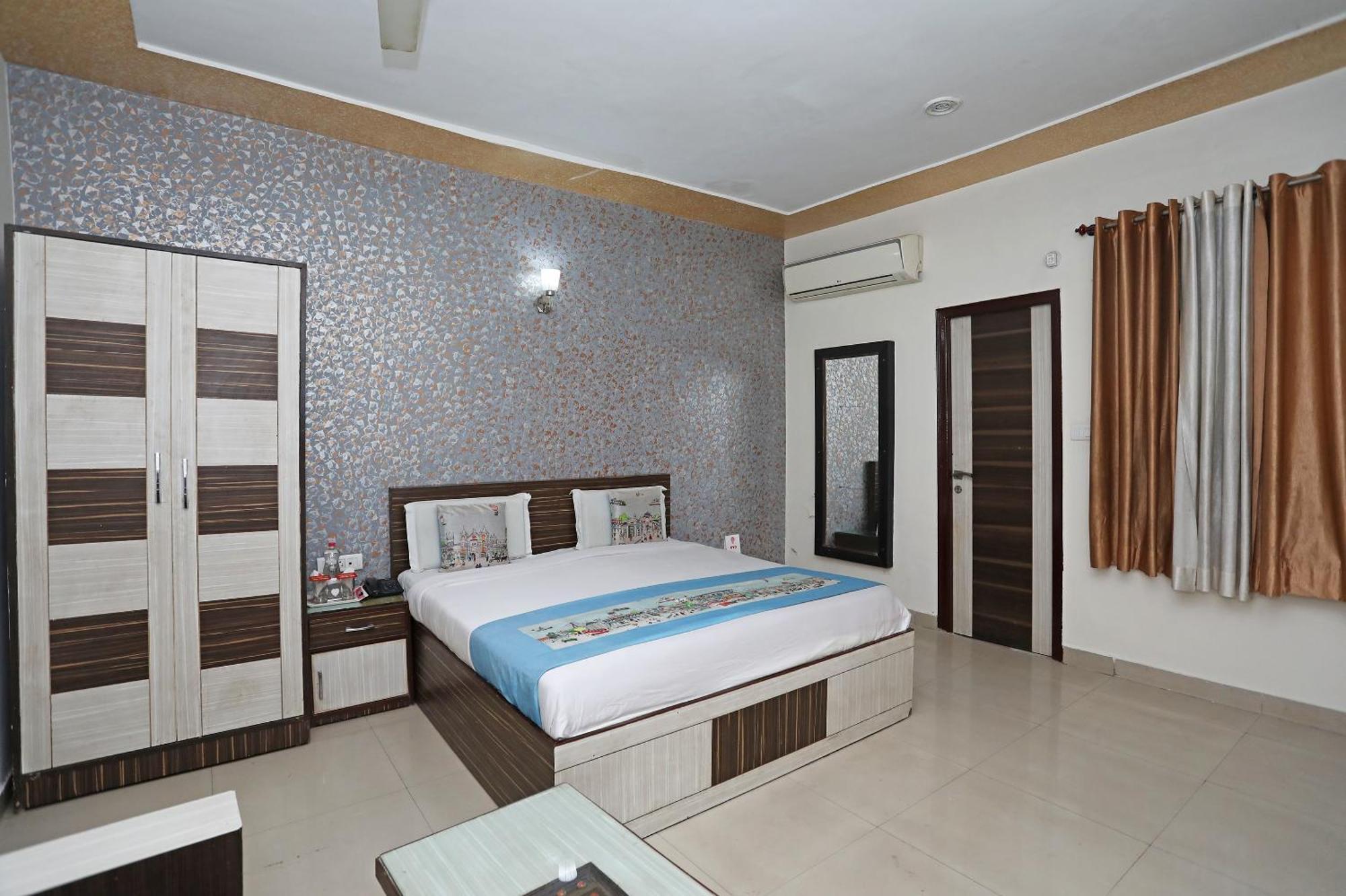 Hotel O Shanti Palace Агра Екстер'єр фото